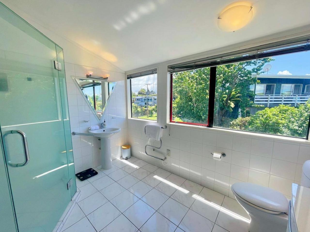 Premium Lake View Home Роторуа Екстер'єр фото
